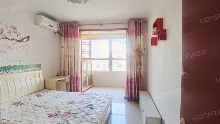 水岸花城 2室1厅 南 北-卧室A