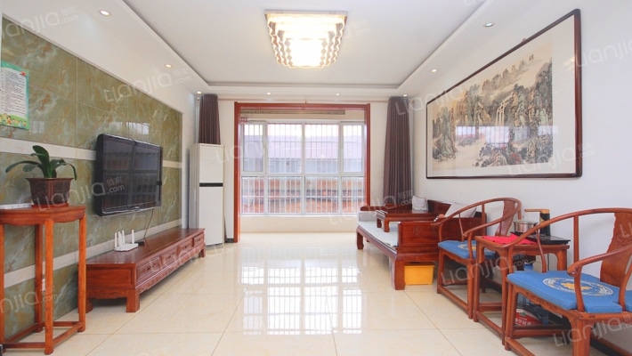 泰和嘉苑二手房实景图