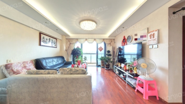 百仕达乐湖二手房实景图