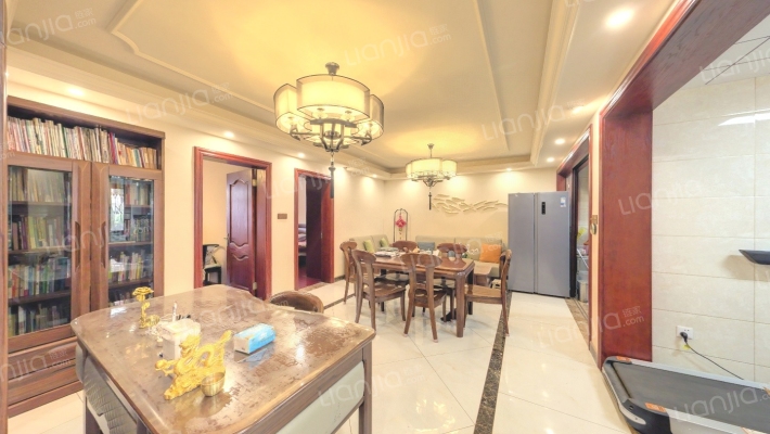 青山三村二手房实景图