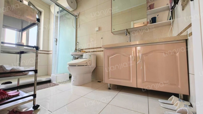 名流丽苑 独栋别墅 精装 拎包入住-卫生间C