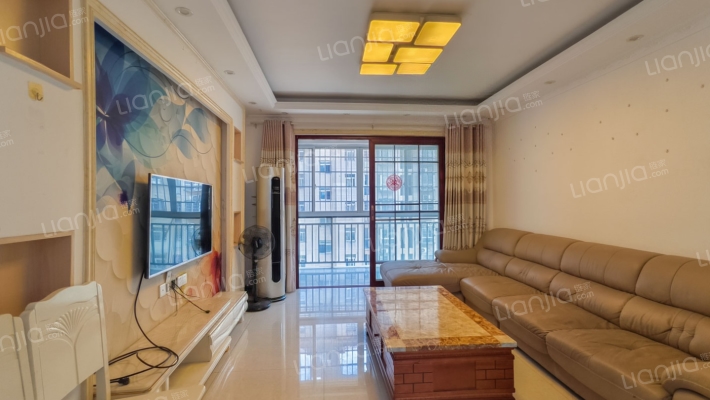 文鼎华苑北区二手房实景图