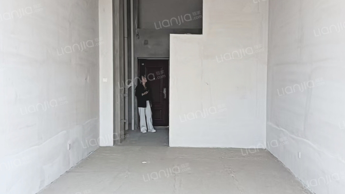 德信公园对过 公园8090 LOFT出售-餐厅