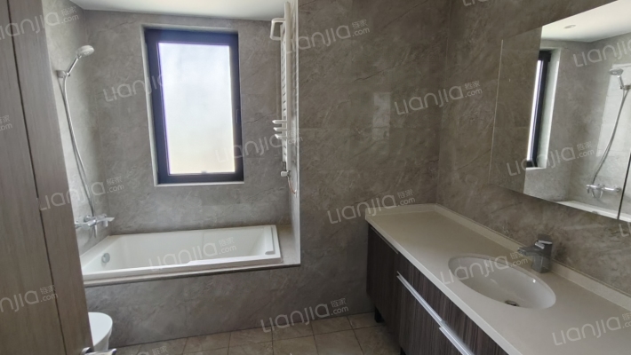 中船涿州府 4室2厅 南 北-洗手间