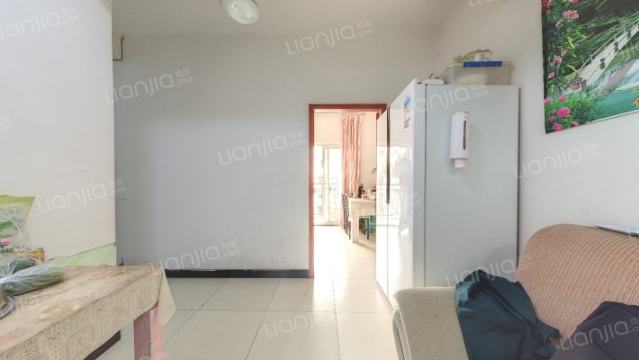 天生丽街二手房实景图