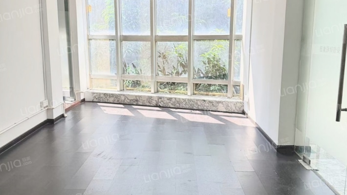 兴苑街二手房实景图