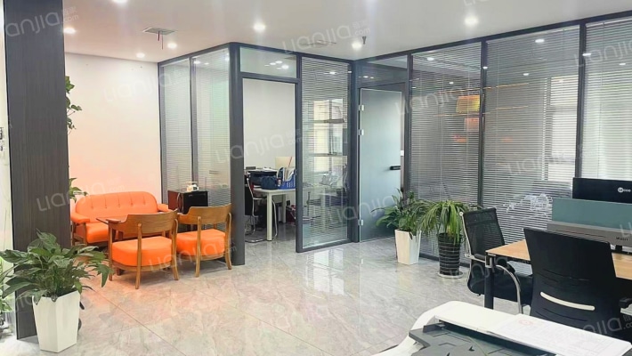 绿地睿海大厦二手房实景图