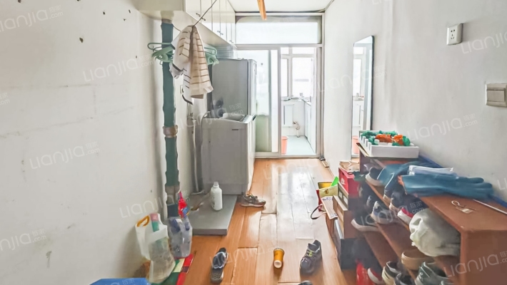 送变电桂林小区二手房实景图