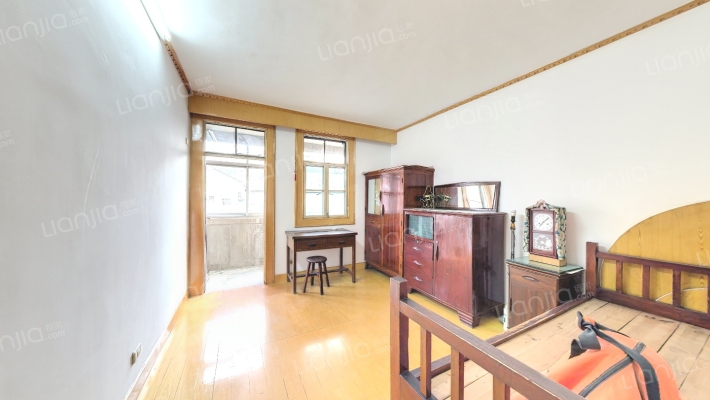 化建一村二手房实景图