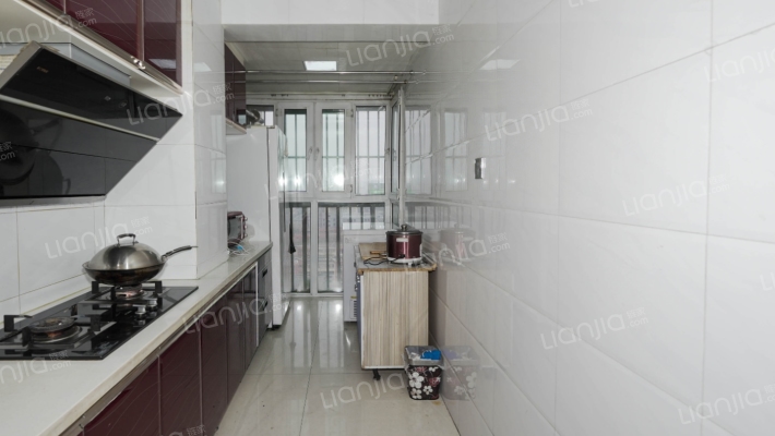 北京中路 铁路局 新中星花园 三室房屋出售-厨房
