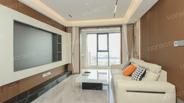 融创悦秀园二手房实景图