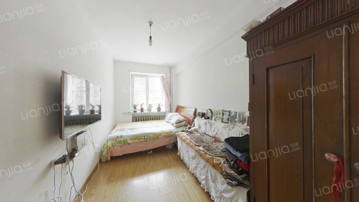 西骑兵街二手房实景图