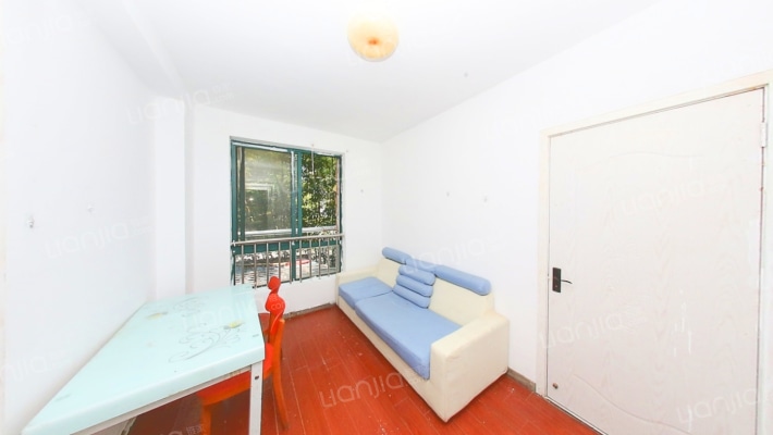 明月清泉新苑二手房实景图