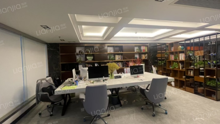 假日广场二手房实景图