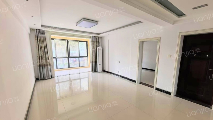 嘉德金鼎广场二手房实景图