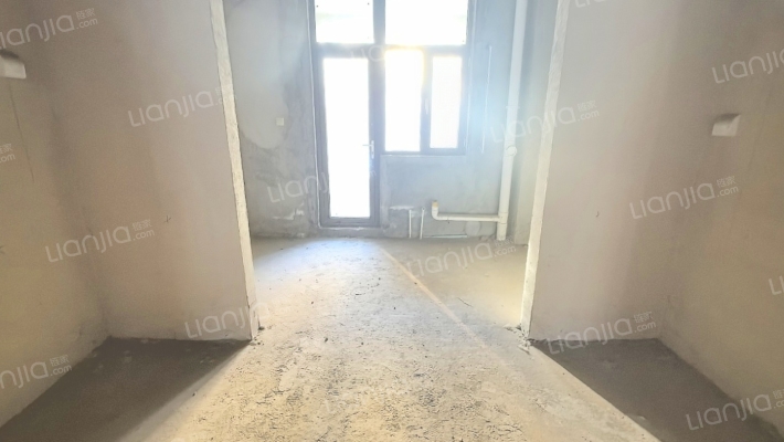 香邑溪谷原墅一层下叠带下跃 大院 有车位-厨房