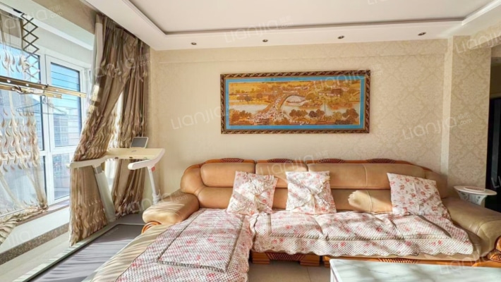 东泰佳园二手房实景图