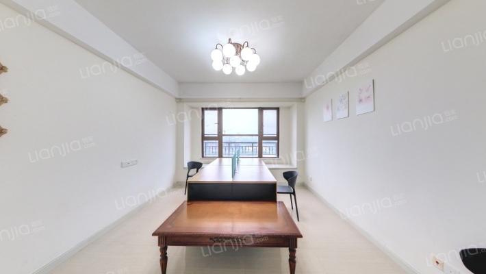 华发蔚蓝堡三期二手房实景图