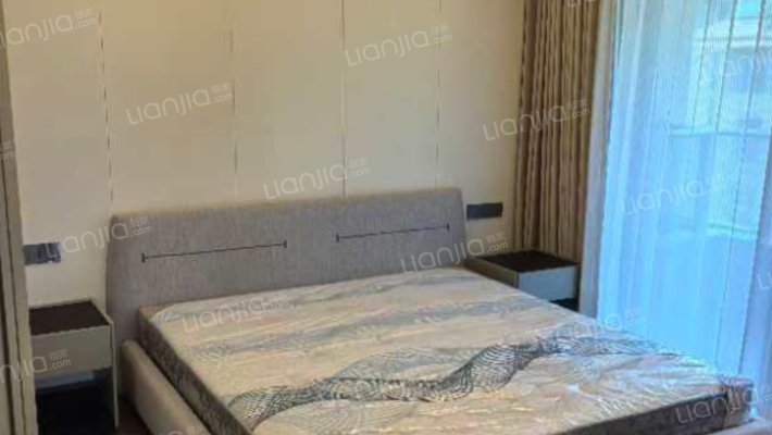 绿城蓝湾小镇·汀兰苑二手房实景图