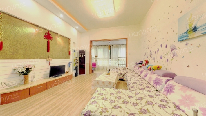 国色天香二手房实景图