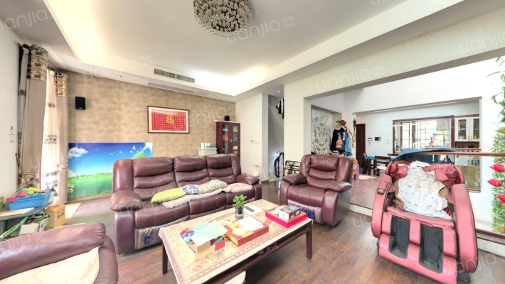 旭辉芭堤兰湾二手房实景图