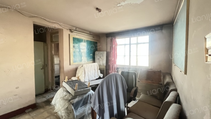 物探四号院 永安小区 小三居 中间楼层-客厅