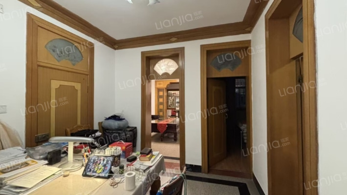 公路处宿舍二手房实景图