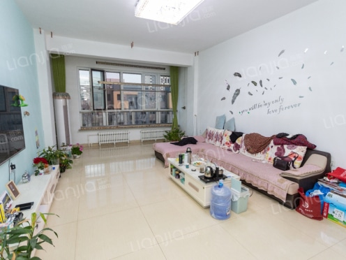 整租·金宇国际B区 3室2厅 南/北