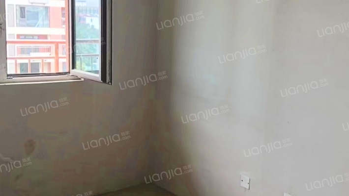 学府澜湾三期 一梯两户 130平140万可议 随时看房-卧室C