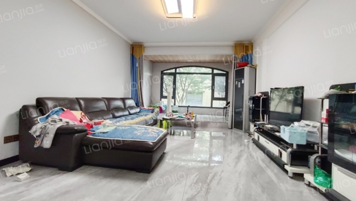 怡和泉山公馆二手房实景图