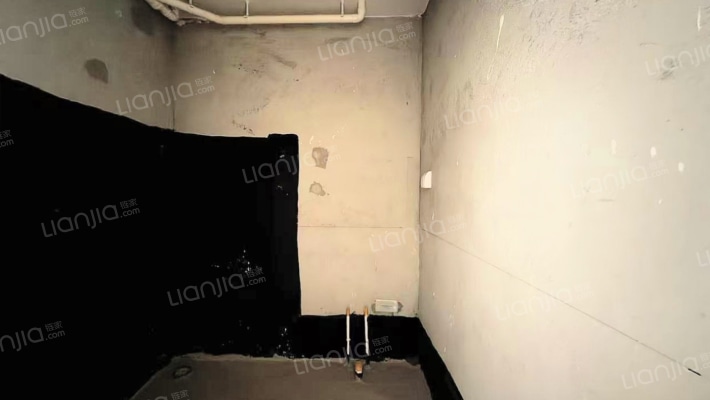 紫樾华庭二期 3室2厅 南 北-卫生间B