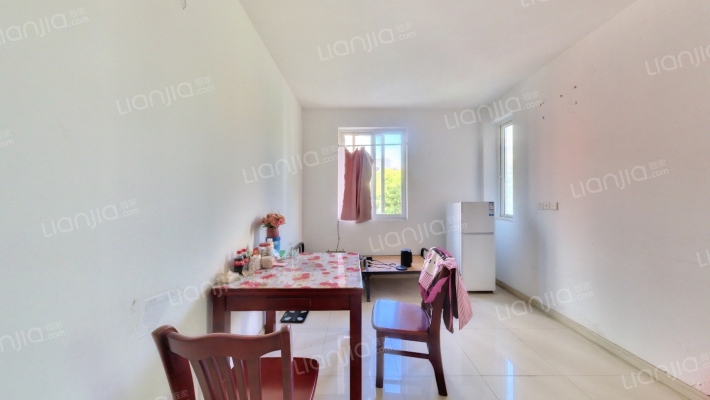 北山花苑二手房实景图