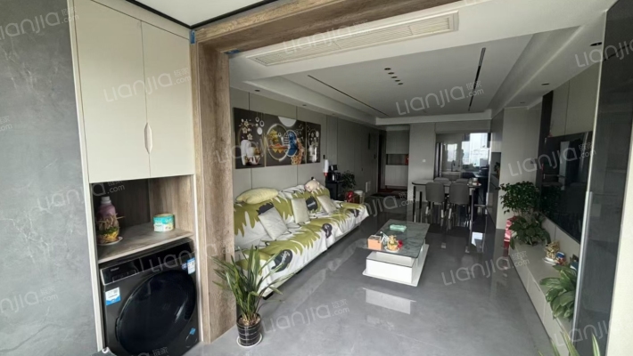 益兴康馨名樾二手房实景图