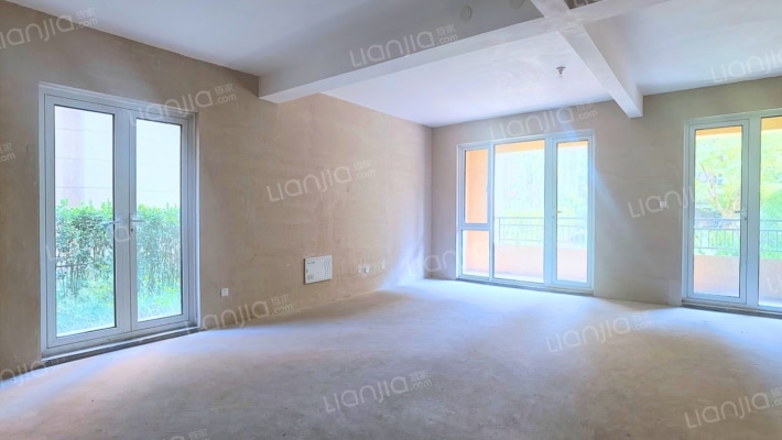 龙湖天璞二手房实景图