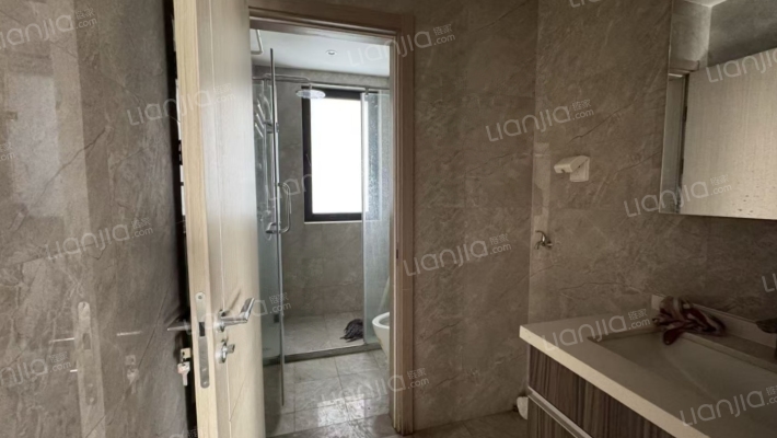 中船涿州府 3室2厅 南 北-卫生间B