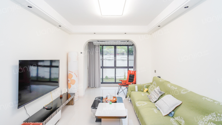 海成天生别院C区二手房实景图