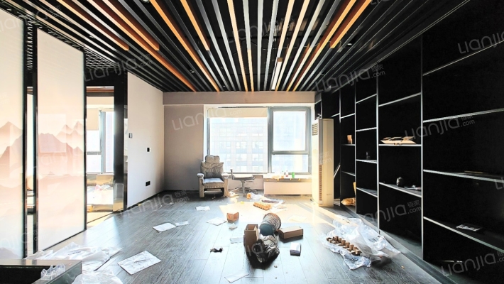 宋都奥体名座二手房实景图