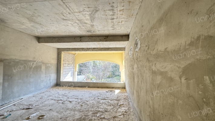 金阳新世界翡翠谷二手房实景图