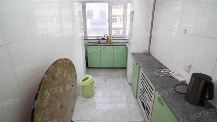 昭乌达小区 成熟社区 房子特 别干净建议看房-厨房