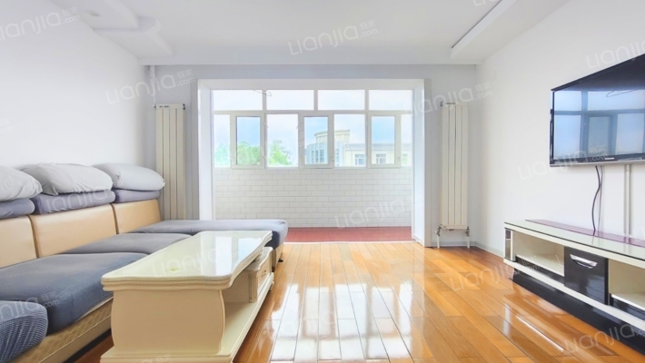 建文小区二手房实景图
