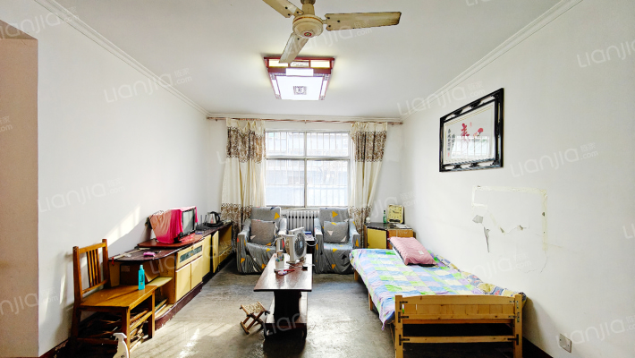 金龙小区二手房实景图