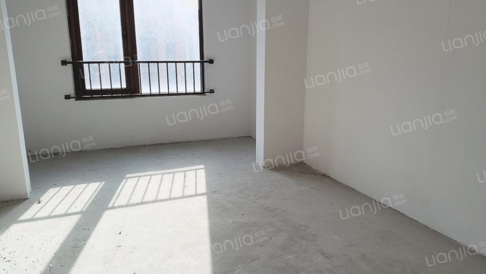 鸿坤理想尔湾 3室2厅 南 北-卧室B