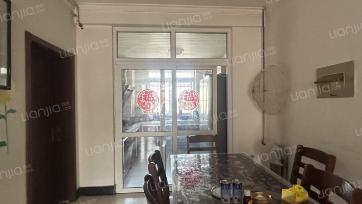 正规三居 南北通透 采光好配套设施齐-餐厅