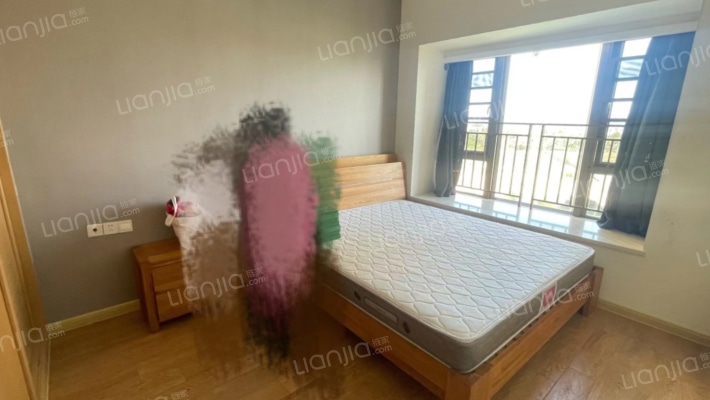 雅居乐山海间一期二手房实景图