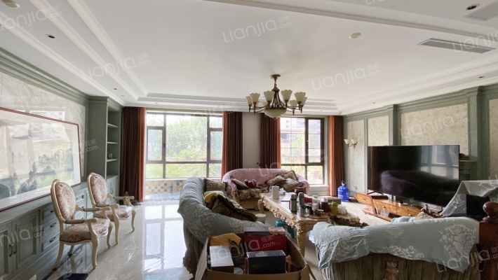 中海蔷薇溪谷二手房实景图