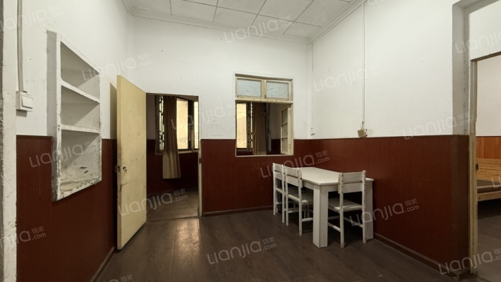 邱山大街92号二手房实景图