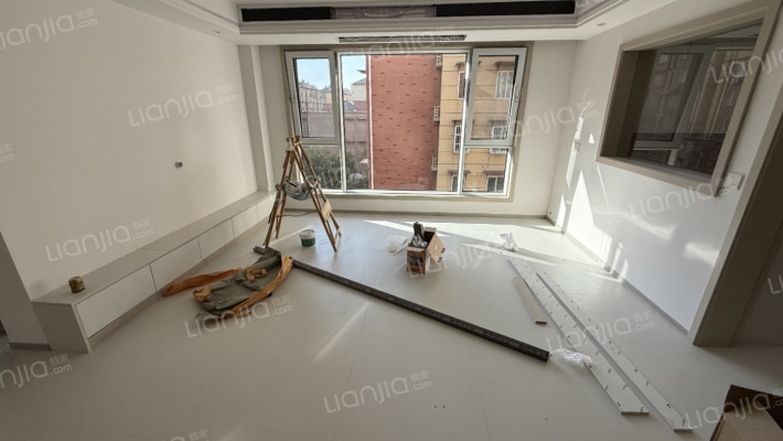 御水华庭东区二手房实景图