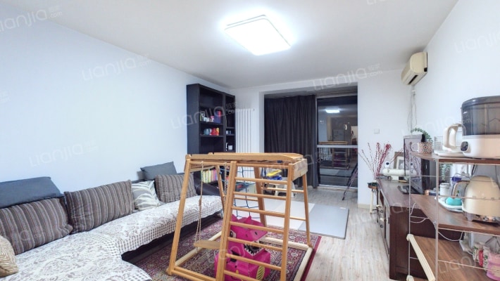 名都家苑二手房实景图