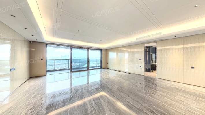 保利湖光悦色二手房实景图