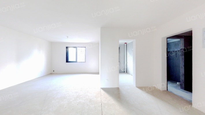 平绣雅苑二手房实景图